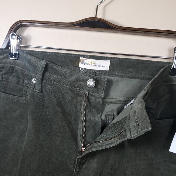 Gap Mid-rise Perfect Boot Corduroy Pants in Green Size 32 Short - Picture 7 of 10